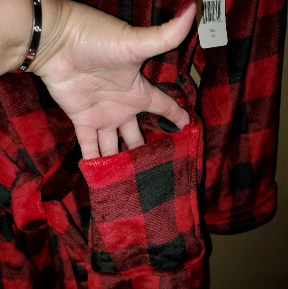 Velour robe 💥New💥 - Picture 7 of 8